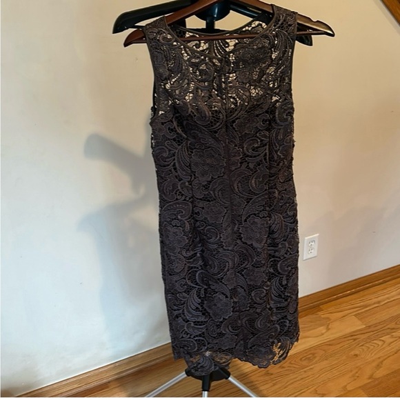 Adrianna Papell dress. Size 4 charcoal gray. - Picture 3 of 3